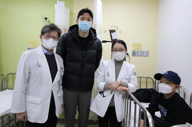 <b>대한항공 정지석</b>, <b>난치병</b> 소아환자 위해 후원금 3000만원 기탁