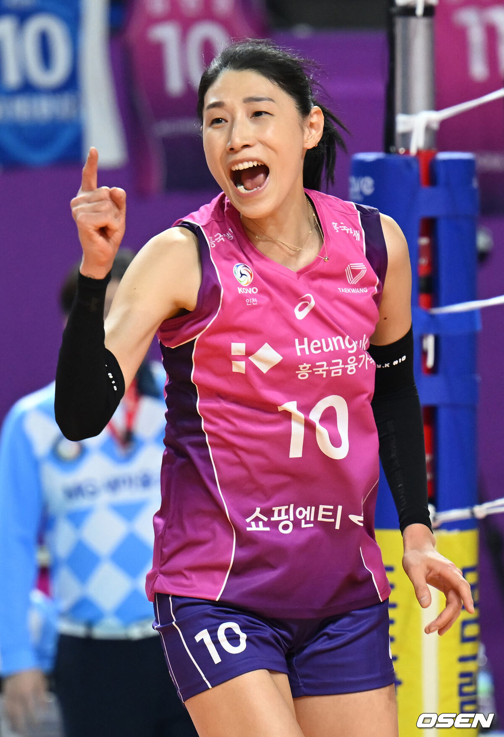 ‘7시즌 연속 챔피언결정전 진출 도전’ 배구여제 <b>김연경</b>, 갑진년 청룡의 해 ...