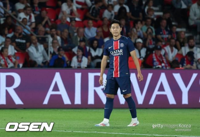 '답답한 전반전' 반전 필요했던 PSG, 이강인 교체출전→패스 성공률 100%+기회창출 3회...다시 존재감 뽐냈다