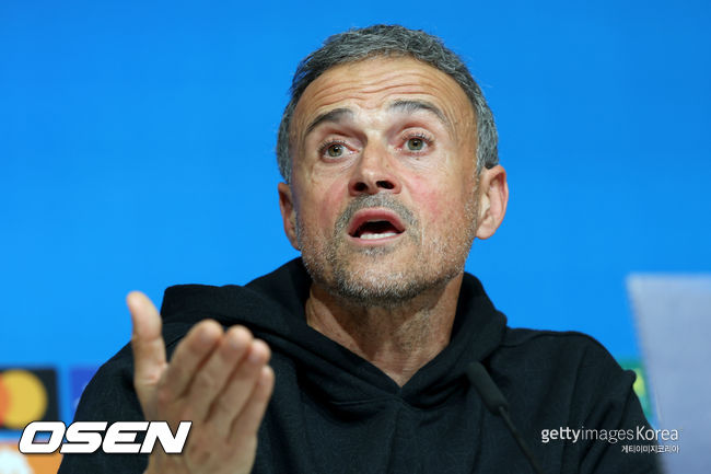 '위태위태' PSG, '불화설' 터졌다..."선수들, 엔리케 감독 지도 방식에 ...