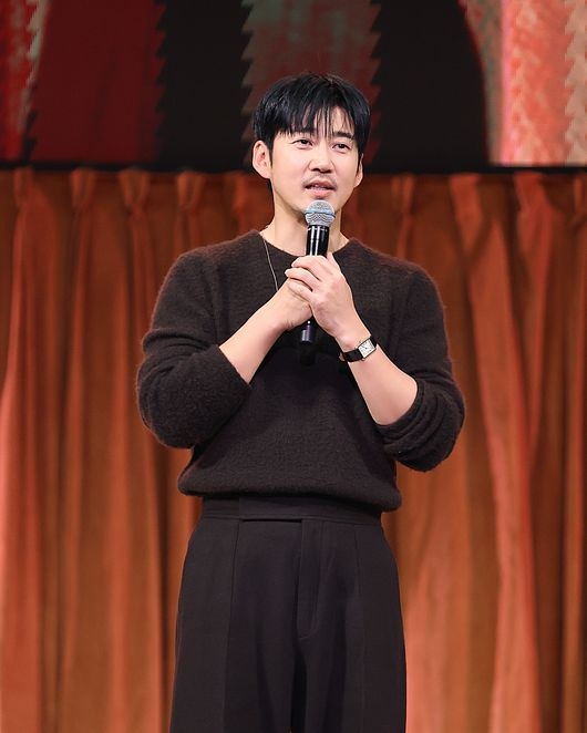 Yoon Kye-sang successfully holds fan meeting after 8 years