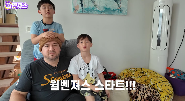 '<b>샘해밍턴</b> 子' 윌리엄-벤틀리, 유튜버 됐다.."키 많이커" 폭풍성장 근황...