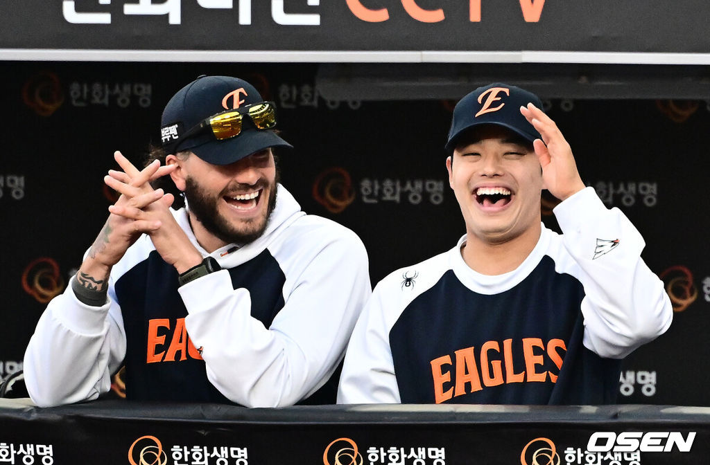 "폰세 다음이라서…" 대전 예수도 자극받는다, <b>한화</b> 역대급 <b>외인 원투</b>펀...