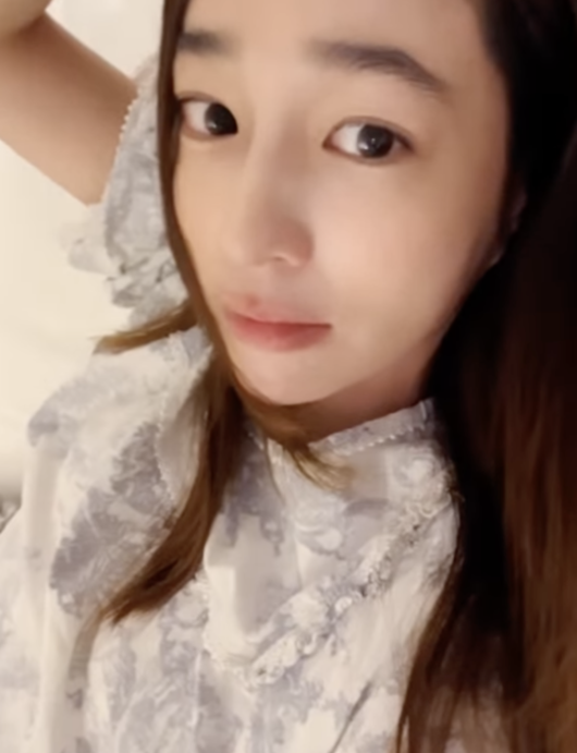 '<b>이병헌</b>︎' <b>이민정</b>, 꽃보다 예쁜 2살 딸 일상 <b>공개</b> "귀염둥이 서이야...