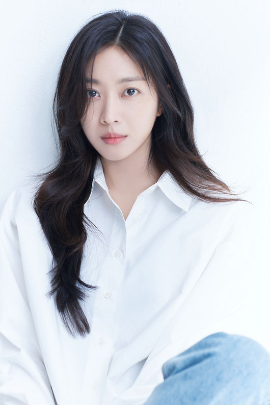 '<b>탄금</b>' 조보아 "<b>이재욱</b>에 많이 의지..애칭은 '천사야'" [인터뷰③]