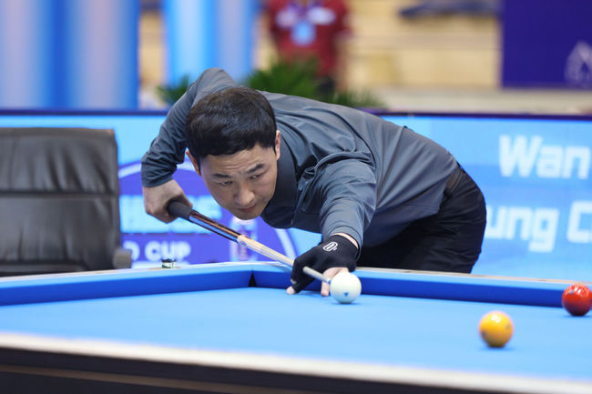 韓 <b>김행직</b>-<b>최완영</b>-황봉주 32강행.. '조명우 합류' <b>호치민</b> 3쿠션 월드컵 ...