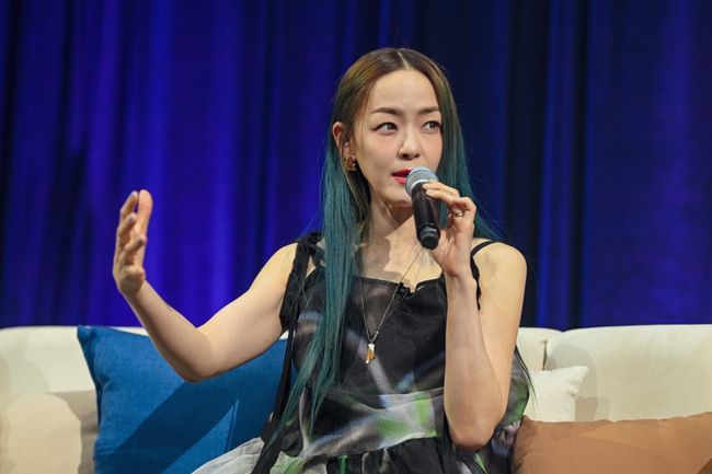 김윤아 “’<b>하우스 오브 걸스</b>’ 제안에 '무조건 한다’고..참가 뮤지션...