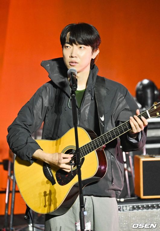 <b>나상현씨밴드</b> 측, 성추행 의혹 <b>입장 번복</b>.."사실 아냐, 혼란드려 사과"...