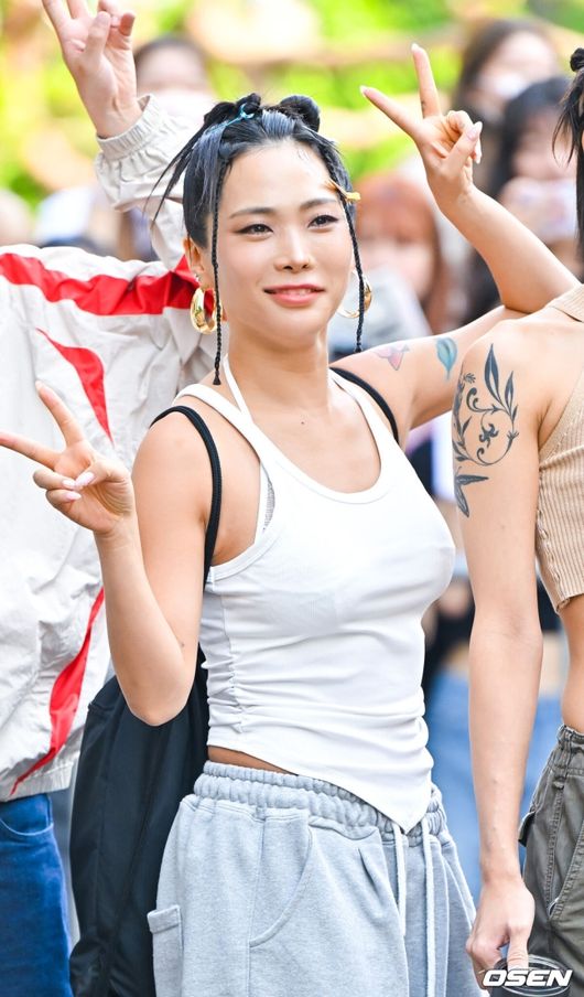 '최초고백' <b>허니제이</b> "<b>스우파</b> 후, PTSD 생겼다..트라우마도" ('<b>살롱드립</b>...