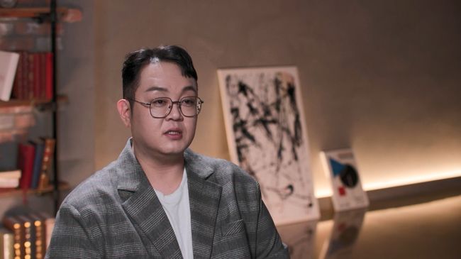 '순돌이' <b>이건주</b> "친모에 버림받고 남동생 프랑스 입양..가족이 상처 아...