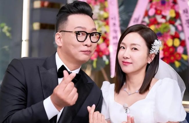 얼굴 달라진 <b>김지혜</b> “<b>박준형</b>과 <b>부부관계</b>? 만족한 기억이 없다”(‘1...