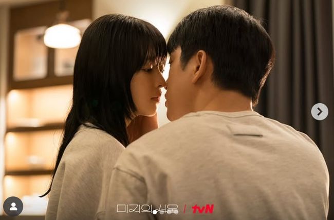 원미경 가슴아픈 과거사 공개..박보영x박진영 '<b>미지의 서울</b>' <b>시청률</b> 또...