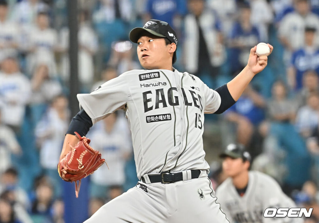 ‘<b>류현진 복귀</b>전’ 한화, SSG전 선발 라인업 공개…김기중, 1군 엔트리 ...