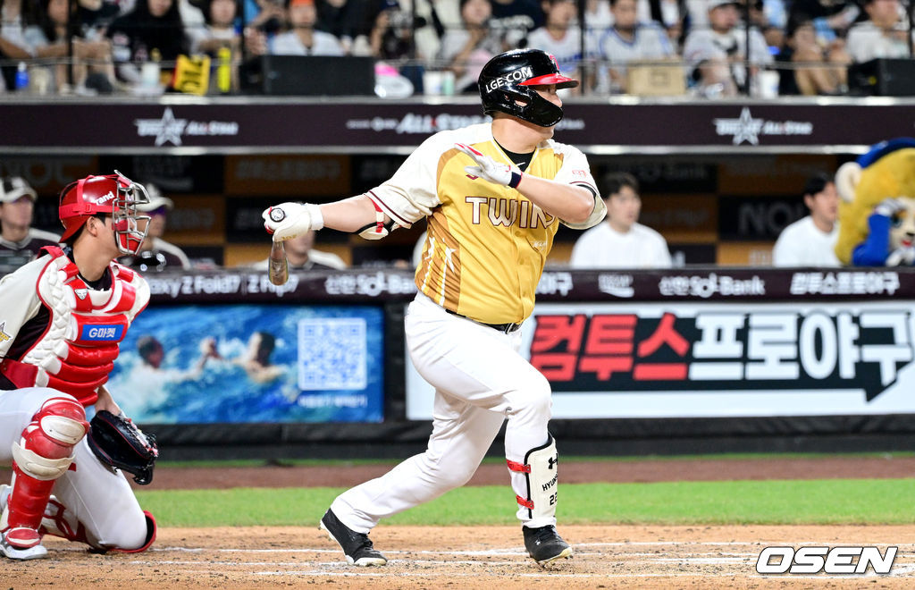 [사진]LG <b>김현수</b>, '<b>올스타</b> 최다 <b>연속 출장</b> 신기록'
