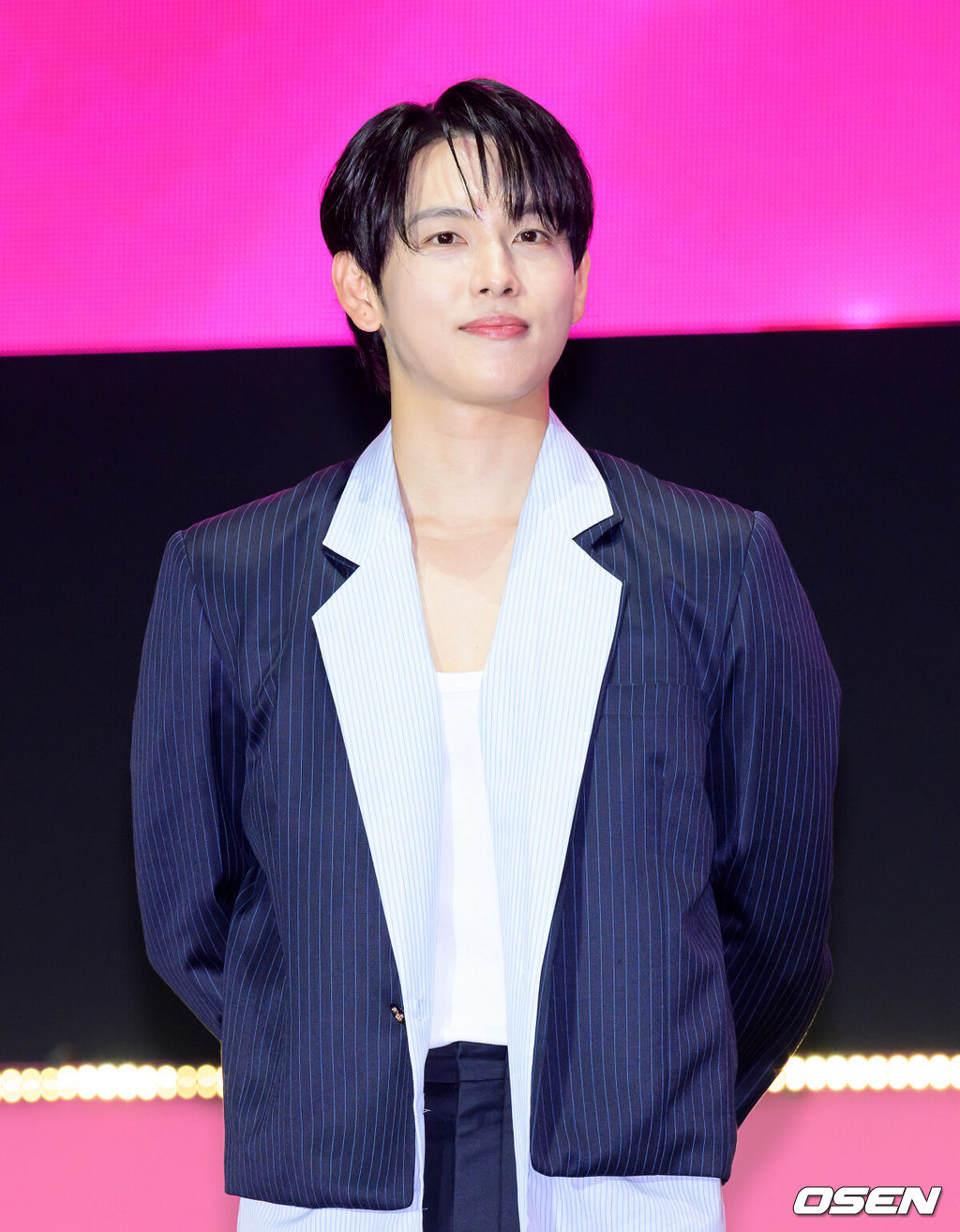 <b>유재석</b> 이어 임시완도 <b>수해 이웃 돕기</b> 5천만원 기부 “피해 복구되길”...