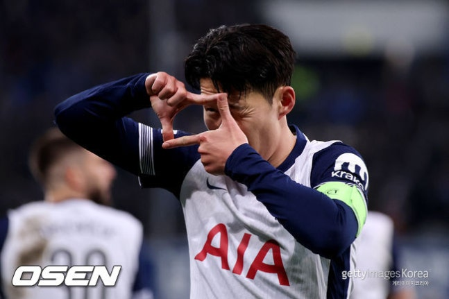 "7월엔 SON 이적 <b>확정</b> 없다"... '돈 밝히는' <b>토트넘</b>, <b>손흥민</b> 앞세워 韓 방...