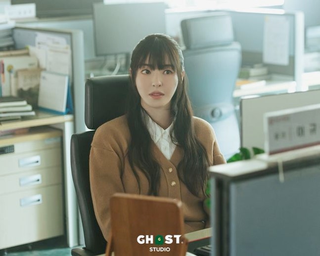 이다희, 기묘하다..극 공기마저 바꾸는 존재감 ('S라인') | 인스티즈