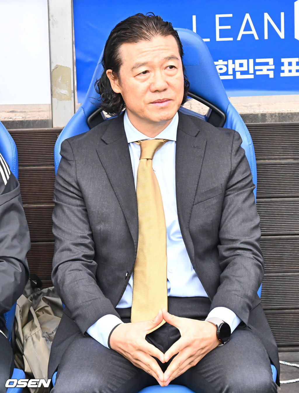 '10G 무승-강등권과 4점차-클럽W 3전패-ACL 망신' <b>울산</b>, <b>김판곤 감독</b>의 ...