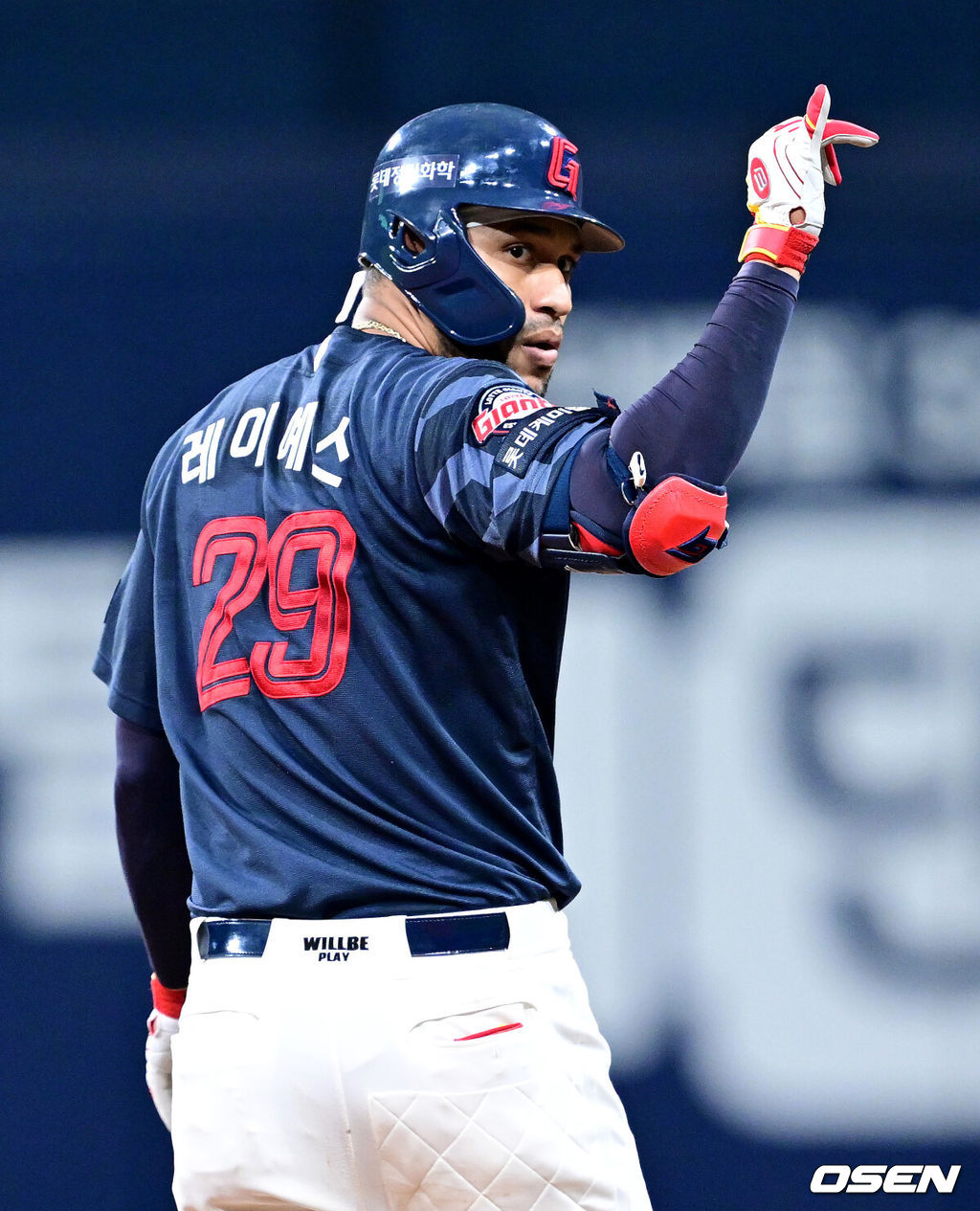 ‘13안타 대폭발!’ <b>롯데</b>, <b>키움</b> 9-3 완파→<b>2연승</b>+위닝시리즈 달성…손호...
