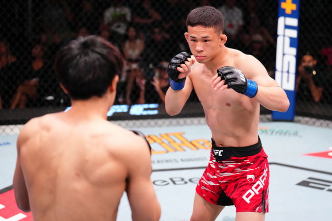 <b>박현성</b>, UFC 6위 <b>타이라</b>에게 2R 서브미션패…랭킹 진입은 다음 기회로
