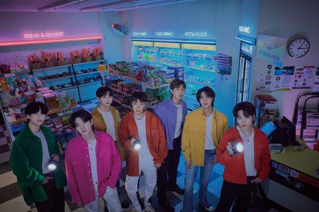 빅히트뮤직 "BTS, 마이클 잭슨 <b>헌정 앨범</b> 참여 사실 아냐" [공식입장](전...