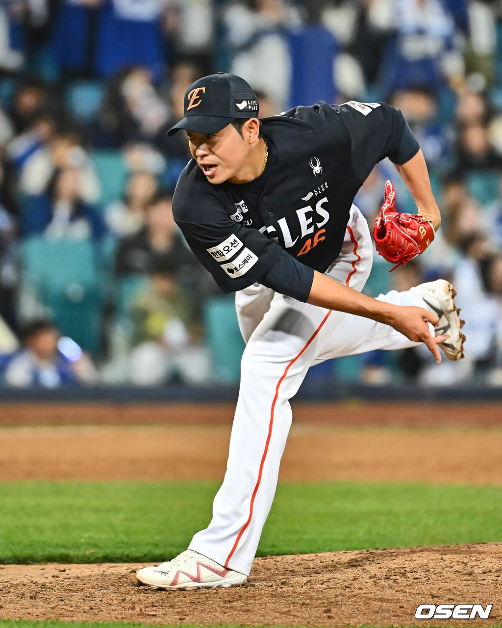 "쉬어야 한다" <b>한화</b> 초비상, 타구에 맞은 <b>문동주</b> 엔트리 말소…이태양 ...