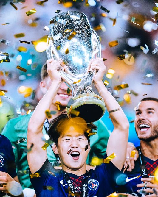 끝나지 않은 <b>이강인</b> 이적설... EPL 문 활짝 열렸다! '韓 스타에 군침' 레...