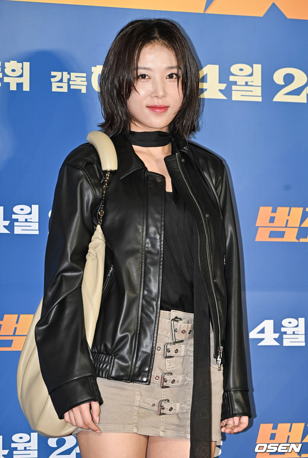 <b>원더걸스 유빈</b>, 가족 <b>암투병</b>에 연 2억원 치료제 국민청원 호소 “도와달...