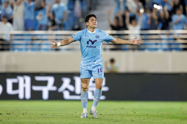 대구 <b>박대훈</b>, <b>K리그1</b> 28라운드 <b>MVP</b> 선정... <b>K리그</b>2는 이랜드 서재민