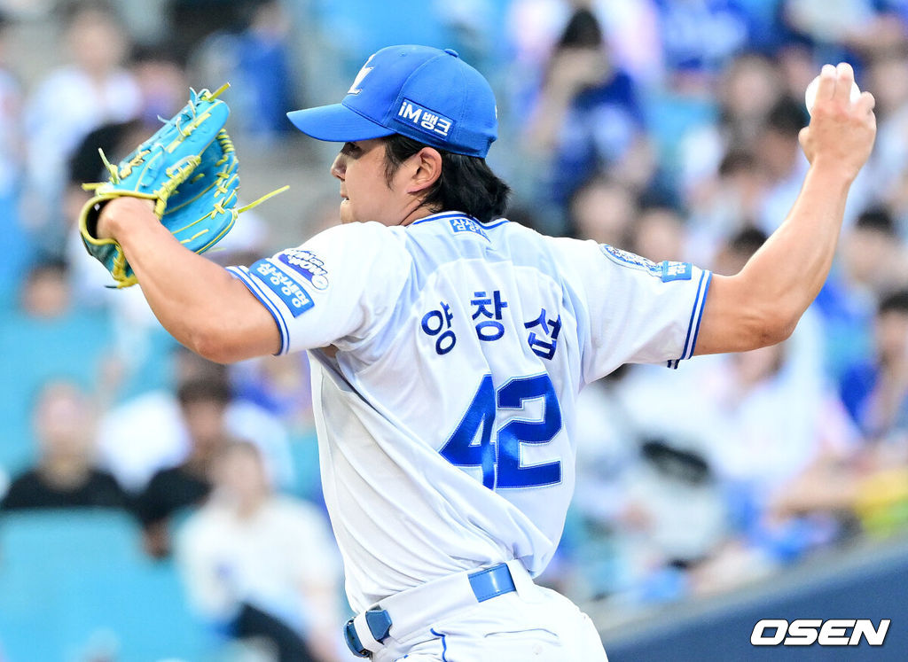 [속보] 삼성 <b>양창섭</b>, 하주석 강습 <b>타구</b>에 <b>쇄골</b> 맞고 병원행