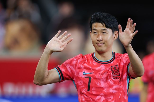 <b>손흥민</b>, <b>MLS</b> 흔든 슈퍼스타! 메시와 어깨 나란히