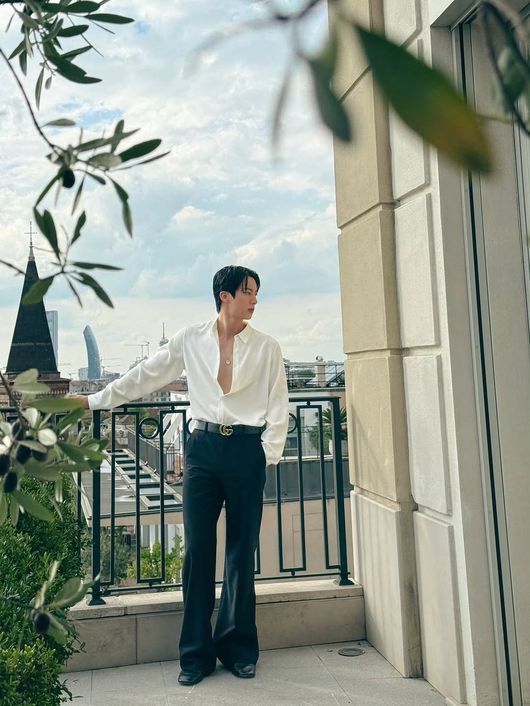 비주얼 대박에 숨막히는 피지컬의 진님