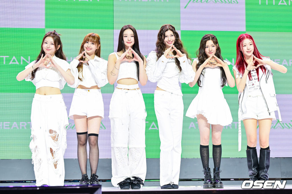 <b>두산</b>, 26일 NC전 앳하트 뜬다!...<b>나현</b> <b>시구</b>-아린 시타