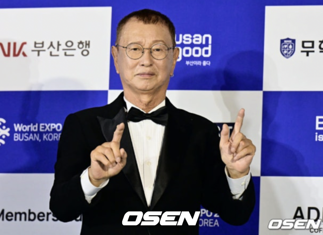 '웃지마 너도 곧 와'..故<b>전유성</b>의 <b>묘비명</b>, 마지막까지 웃음 남겼다