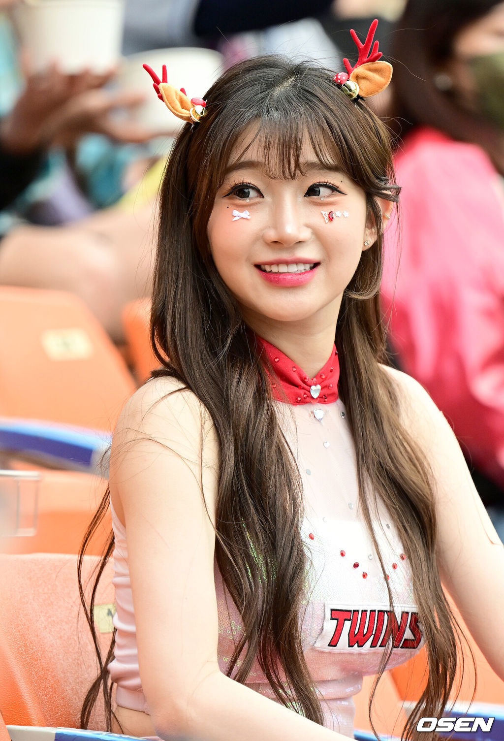 <b>이주은</b>-<b>차영현</b> 치어리더 <b>도쿄돔</b> 뜬다...11월 <b>한일전</b> 원정 응원단 파견, ...
