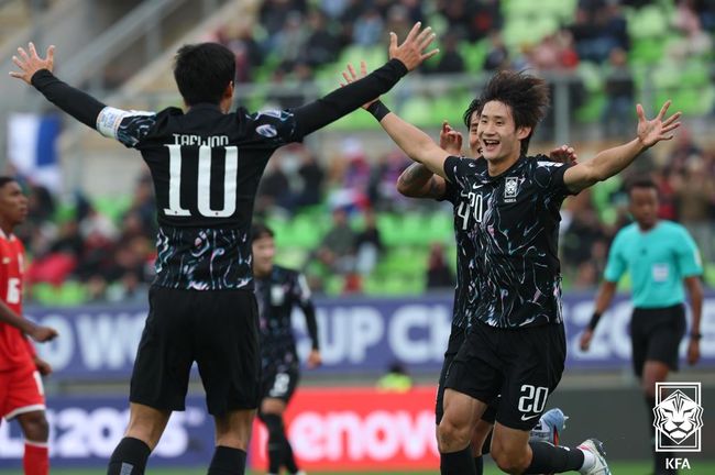'<b>김현민</b>-신민하 득점' <b>U-20</b> 이창원호, WC 파나마 2-1 제압... 조 3위로 16...