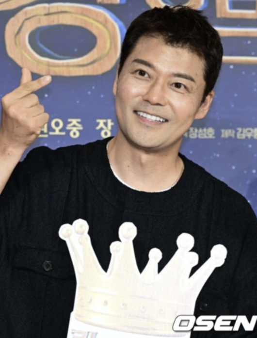 가짜뉴스 절반은 <b>인정</b>?...<b>전현무</b>, 수긍한 반응도 '화제' ('런닝맨') [핫피...