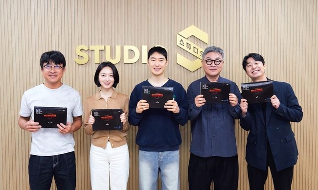 '<b>모범택시3</b>' <b>완전체</b> 모였다..이제훈 "이전보다 강렬한 스토리 보여드릴...