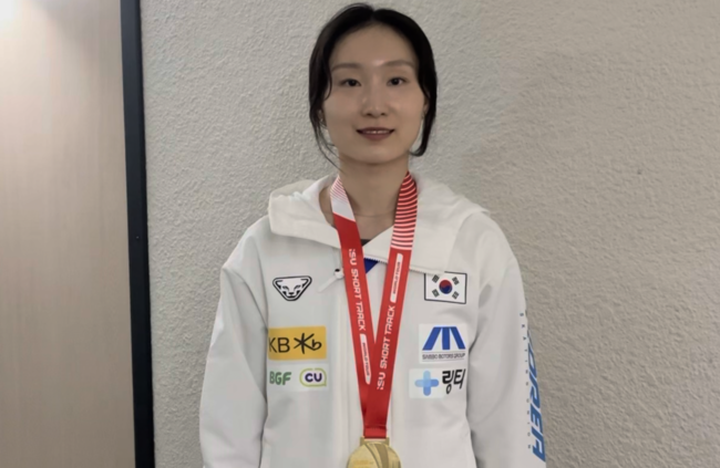 '역시는 역시' 쇼트트랙 간판 <b>최민정</b>, 월드투어 2차 1500m <b>금메달</b> 쾌거....