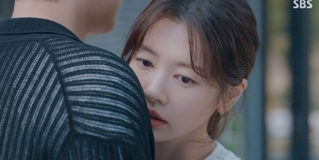 <b>정소민</b>, 가짜 남편 <b>최우식</b>과 신혼부부 모멘트..설렘 온도차 '과몰입'...