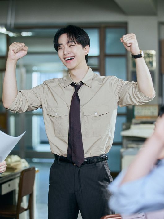 <b>이준호</b>, 이쯤되면 신드롬 시작이네..'<b>태풍상사</b>'x출연자 <b>화제성</b> 동시 1위...