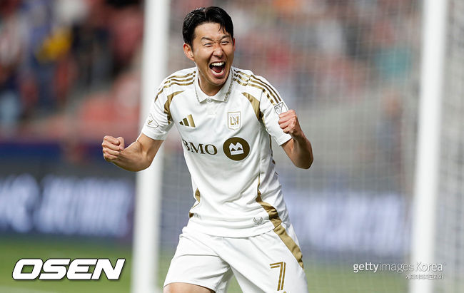 '44.5% 압도적 1위!' <b>손흥민</b>, 메시 22.5% 메시 따돌리고 MLS 팬들이 뽑은...