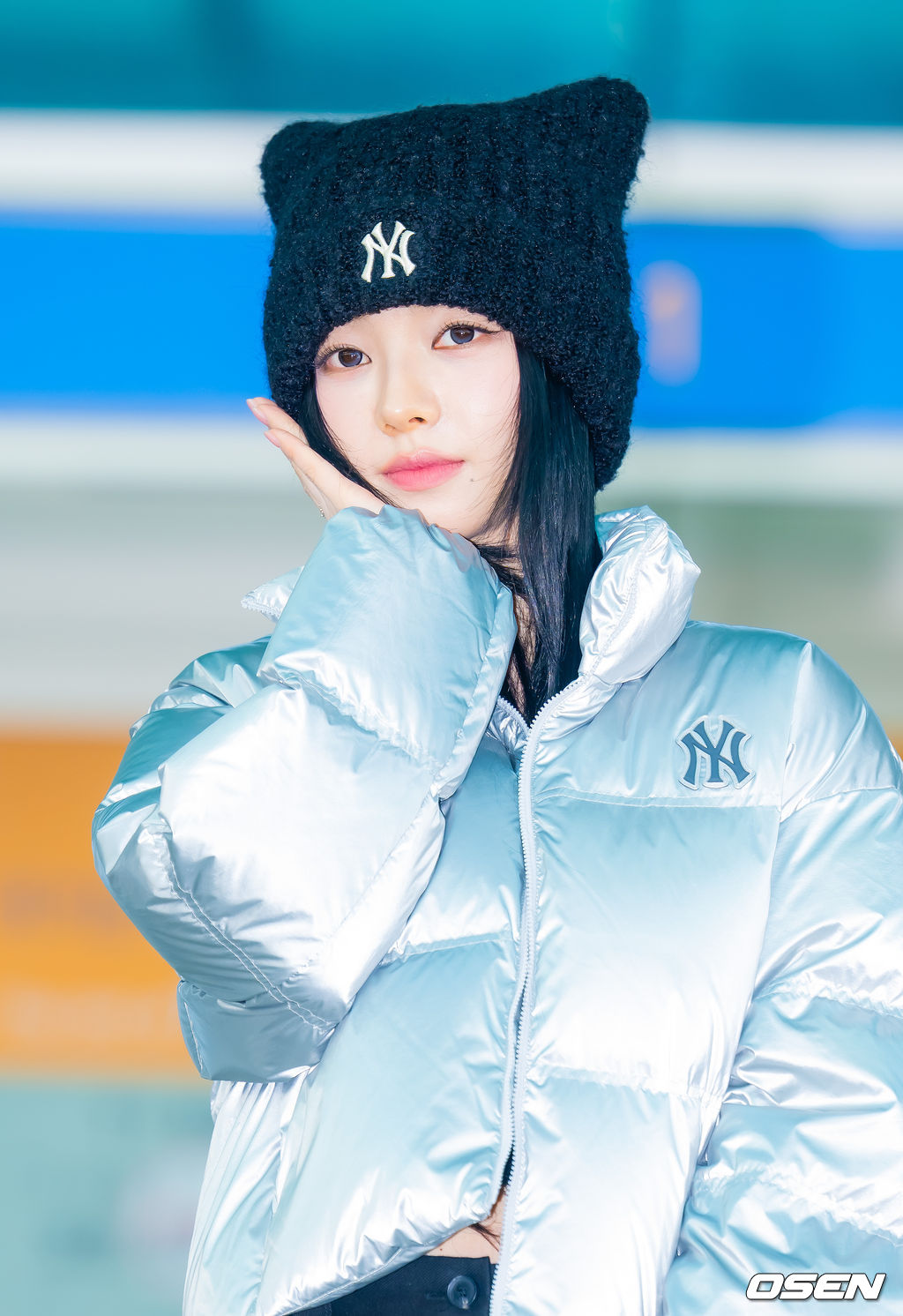 [사진]<b>에스파 카리나</b>,'빛나는 꽃<b>미모</b>'