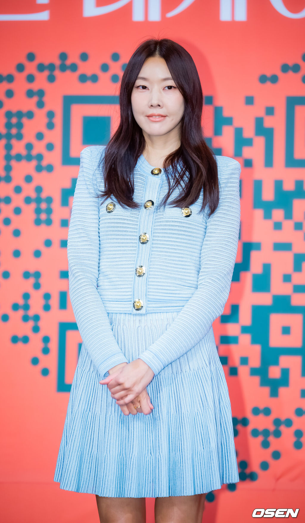 <b>한혜진</b>이 코인방송? '86만 <b>유튜브</b> 채널' <b>해킹</b>→결국 '채널 삭제' 비상[O...