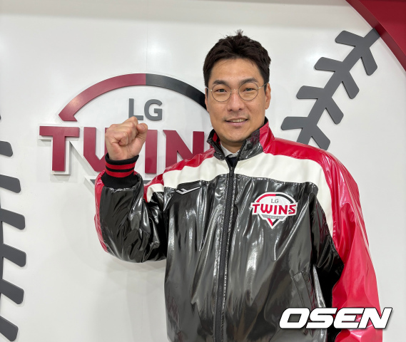 '롸켓의 귀환' <b>이동현</b>, 7년 만에 LG <b>투수코치</b>로 현장 복귀...박경완 <b>코치</b>...