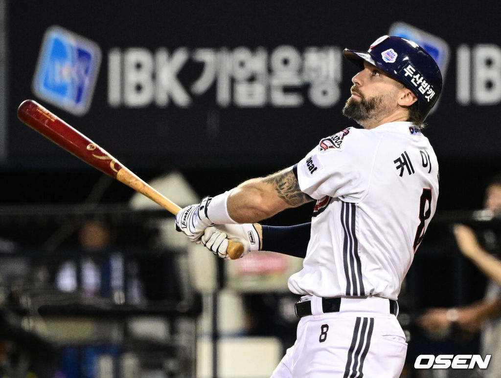 ‘<b>보류권 행사</b>에 불만 폭발’ <b>케이브</b>의 작심 발언, “두산이 KBO 다른 팀...