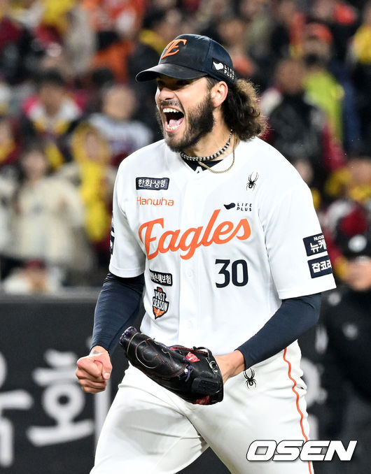 '440억 계약' MLB <b>토론토행</b>…'4관왕 MVP' <b>폰세</b>, 역수츨 성공사 기대 "KBO ...