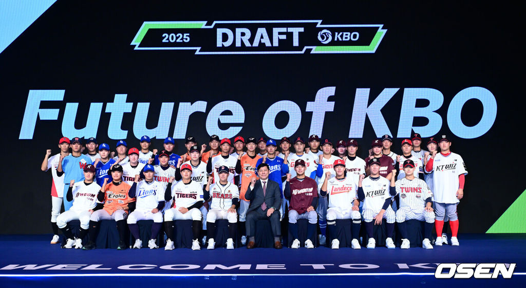 2026 KBO <b>신인</b>지명 <b>선수</b> 110명 전원 <b>도핑</b> ‘이상 無’…역대급 청정 드래...