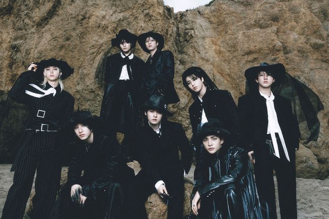 <b>스트레이 키즈</b>, 美 <b>빌보드</b> 연간 차트 최초∙최고 기록..'레코드 메이커...