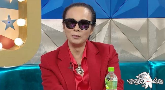 <b>김태원</b>, 생사 고비 넘겼다..사망설→<b>건강 이상설</b>에 "걱정 안해도 돼"(라...